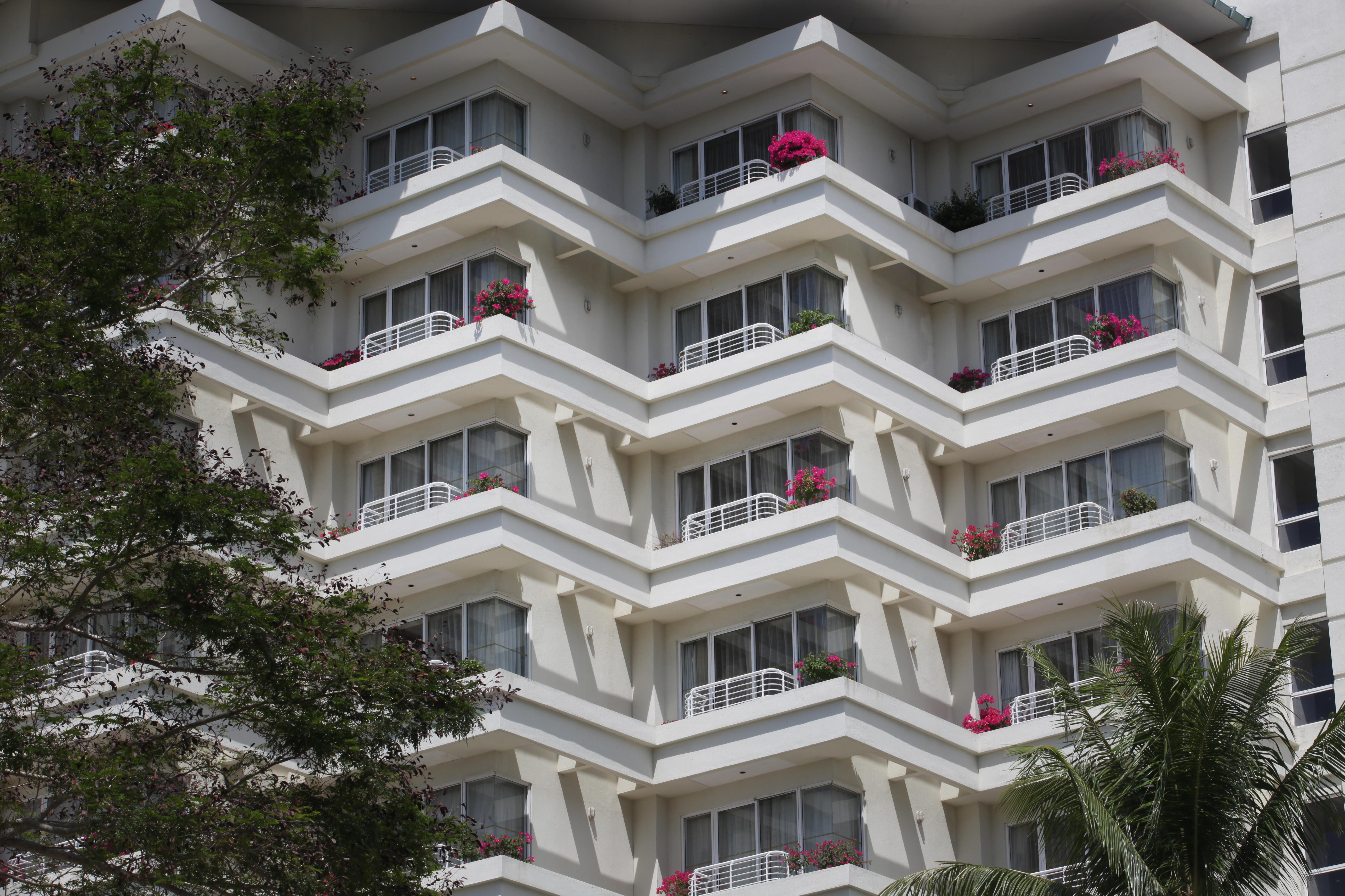 ดอร์เซตต์ แกรนด์ ลาบวน Hotel ภายนอก รูปภาพ