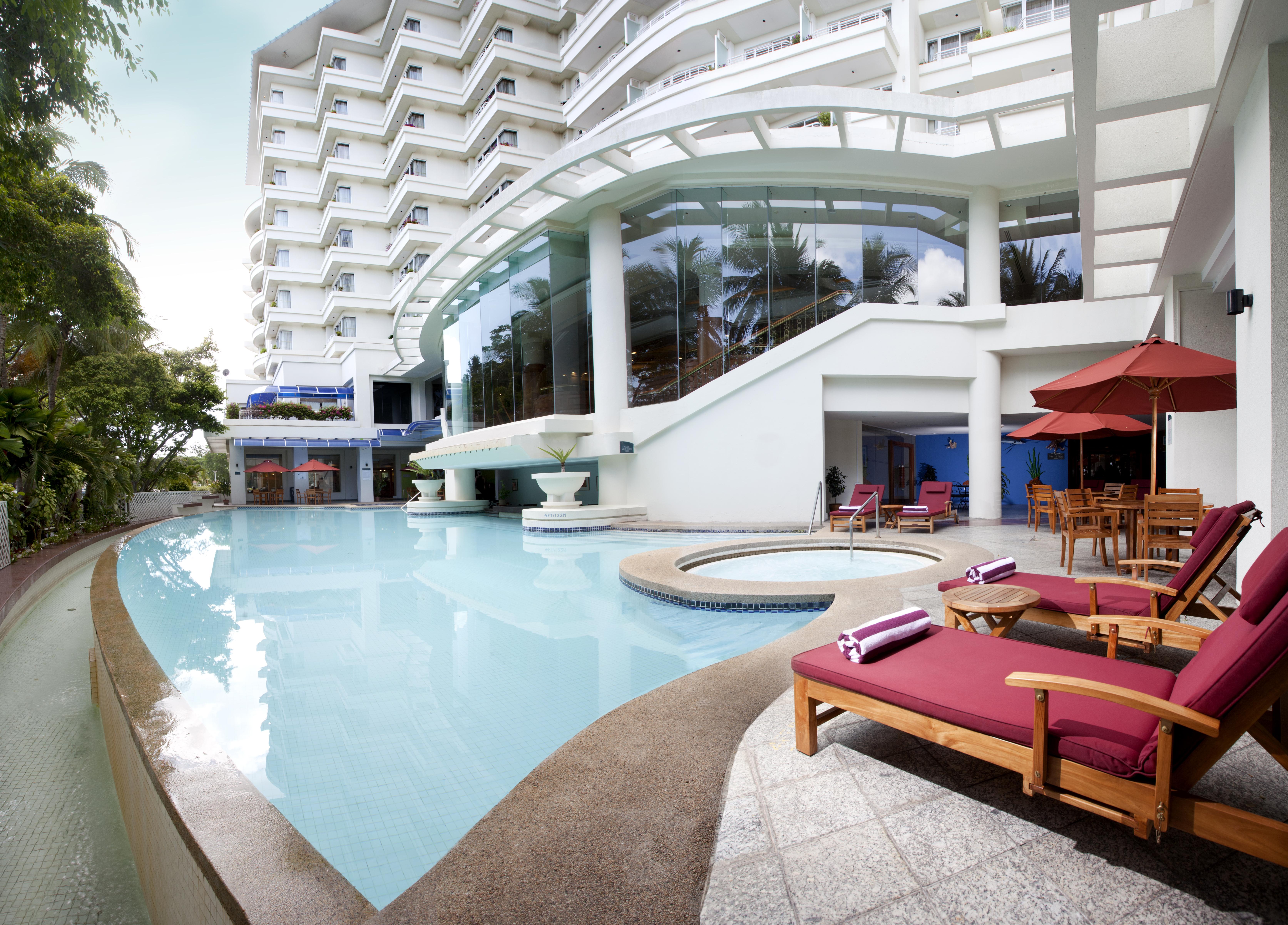 ดอร์เซตต์ แกรนด์ ลาบวน Hotel ภายนอก รูปภาพ
