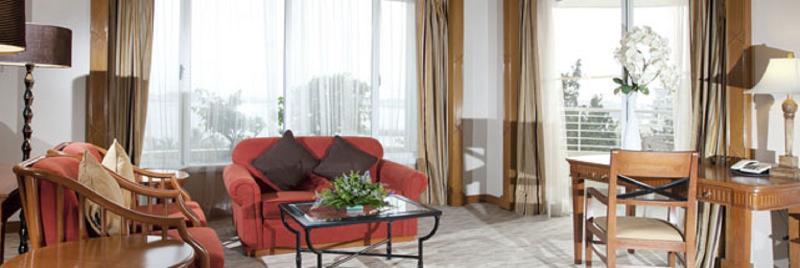 ดอร์เซตต์ แกรนด์ ลาบวน Hotel ภายนอก รูปภาพ
