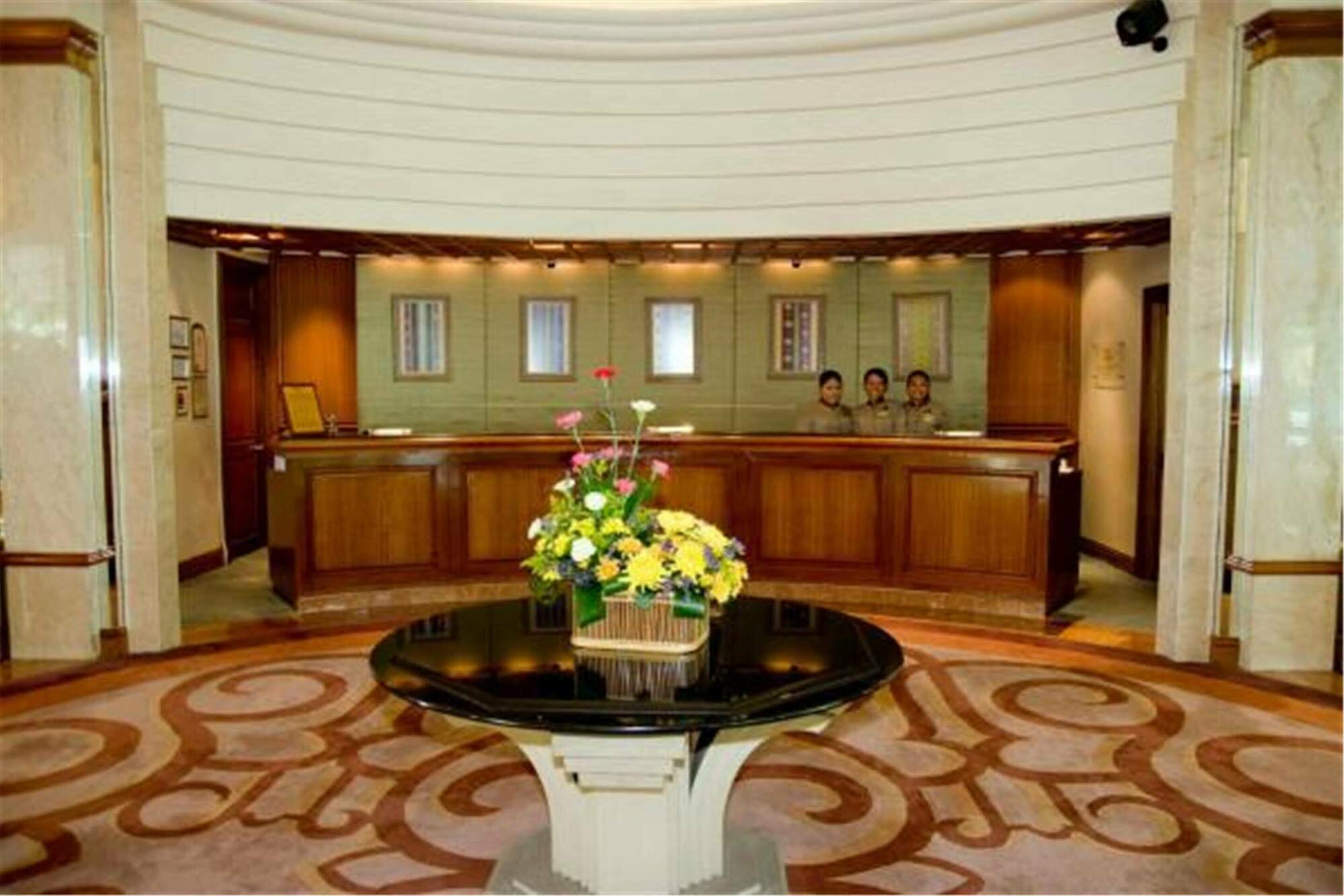 ดอร์เซตต์ แกรนด์ ลาบวน Hotel ภายนอก รูปภาพ